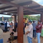 Pequenos produtores manifestam contra embargos dos órgãos federais. Foto: Cedida