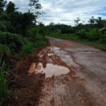 Até a direção do Ifac já indicou que pode suspender serviço de transporte de alunos porque a estrada não está oferecendo segurança. (Foto: Cedida)