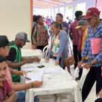 Famílias assentadas recebem atendimentos em mutirão do Incra em escola rural de Acrelândia
