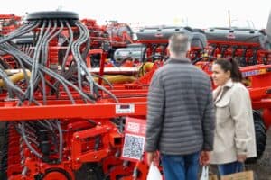 Vendas de máquinas agrícolas caem 21,6% em 2026